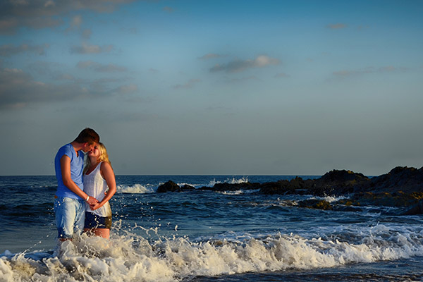 Fotoshooting in den Wellen